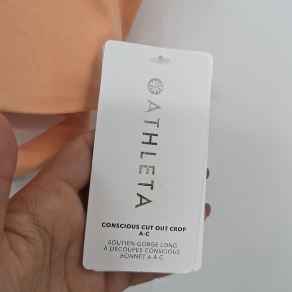 NWT ATHLETA Conscious Cut Out Crop Bra Top (A-C) - Picture 3 of 12